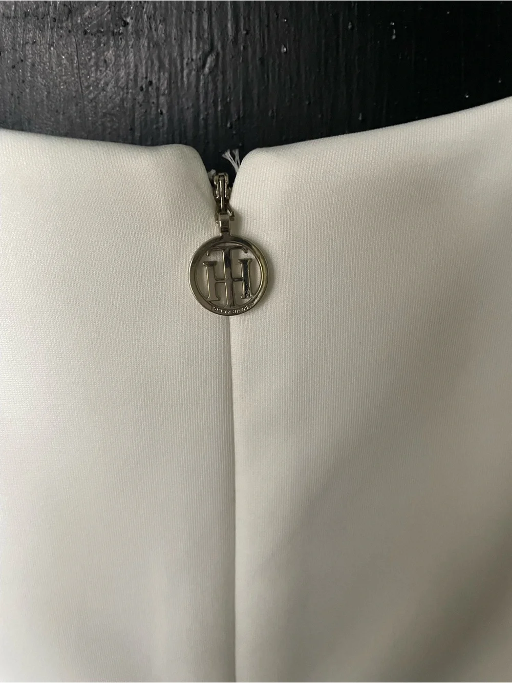 Tommy Hilfiger Black and White Ruffle Cap Sleeve Sheath Dress Plus Size 16 - Picture 8 of 9